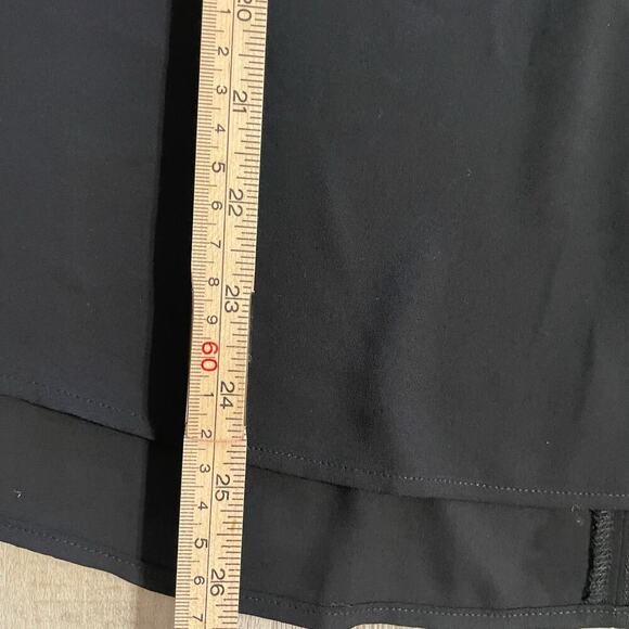 NWT LOFT Black Sleeveless Peephole Flowy Top, Size XL - Picture 10 of 11